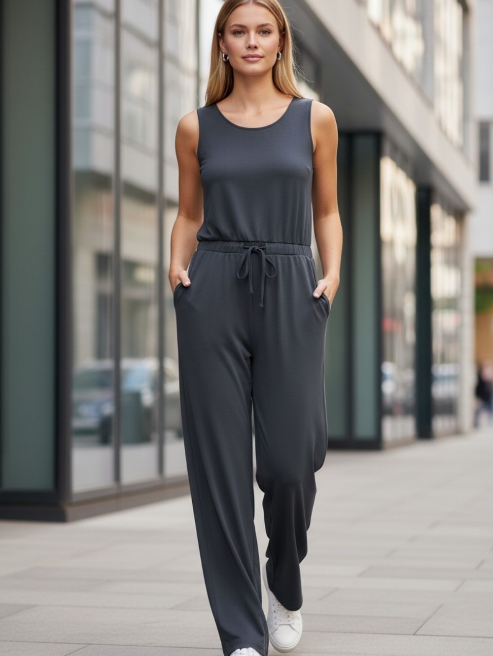Elegant Black Sleeveless Jumpsuit